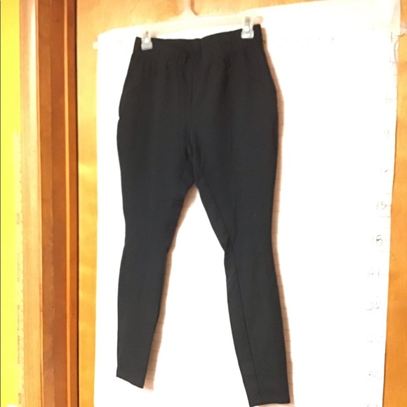 J JILL women's leggings with pockets (front only) sz XS black  EUC - Picture 11 of 15